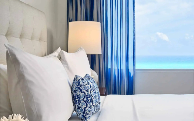 Accessible Double Master Suite with ocean view