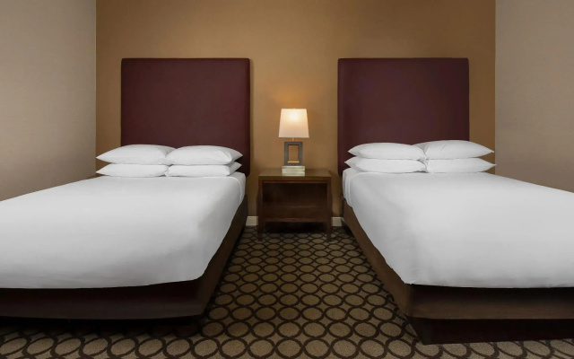 2 Bedrooms Suite