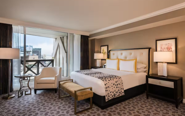 Julius Signature Double Suite