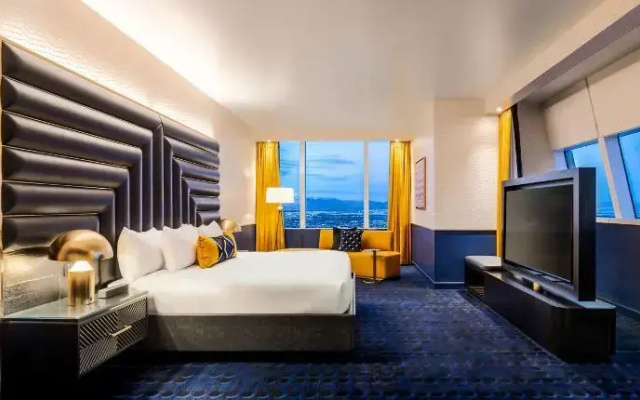 Sunrise Double Suite
