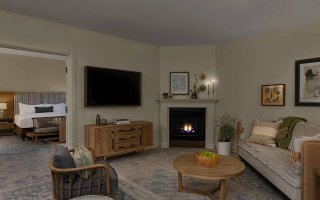 1 Bedroom Premier Suite Fireplace Lodge Guest room