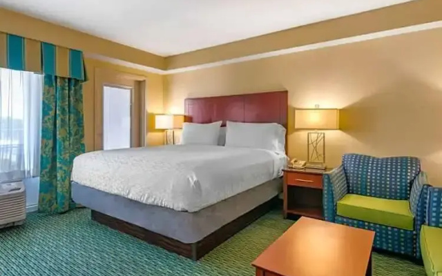 Standard Communications Mobility Accessible room