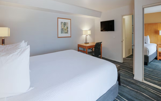 2 Bedrooms Twin Suite