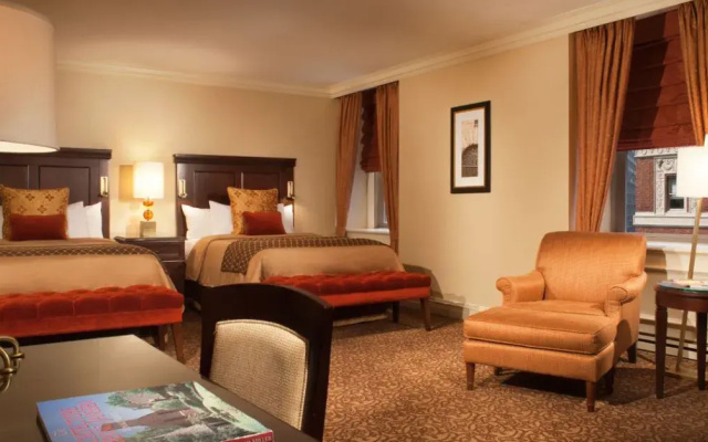 Deluxe Quadruple room