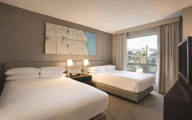Quadruple Suite with city view