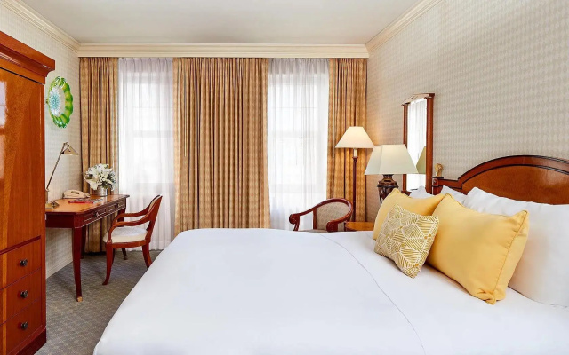 Grand Deluxe Double room