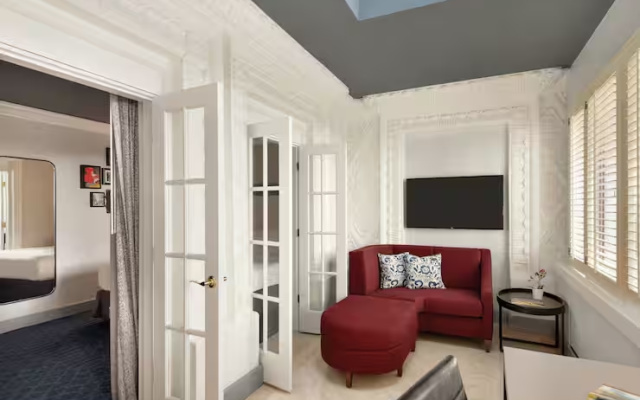 1 Bedroom Double Suite with city view