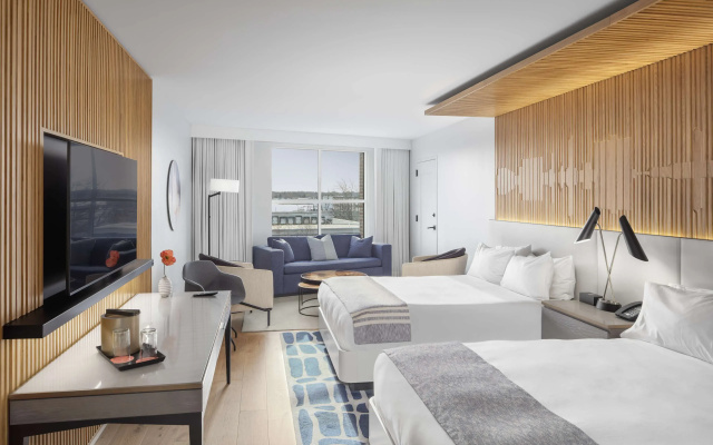 Premium Quadruple room