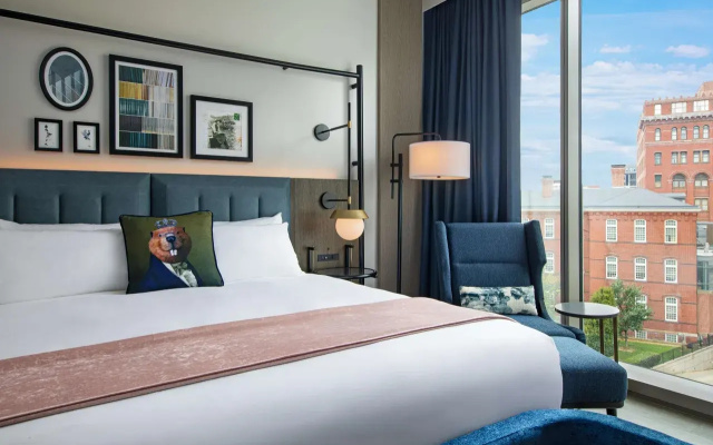Deluxe Double Premier room with city view