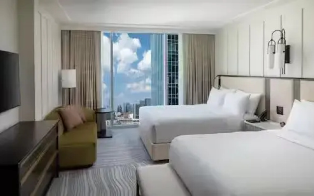 2 Bedrooms Superior Accessible Suite