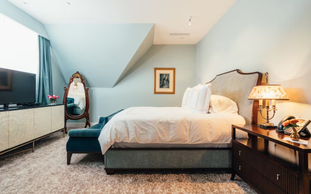 Royal Suite