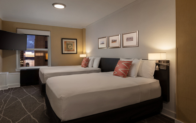 Corner room