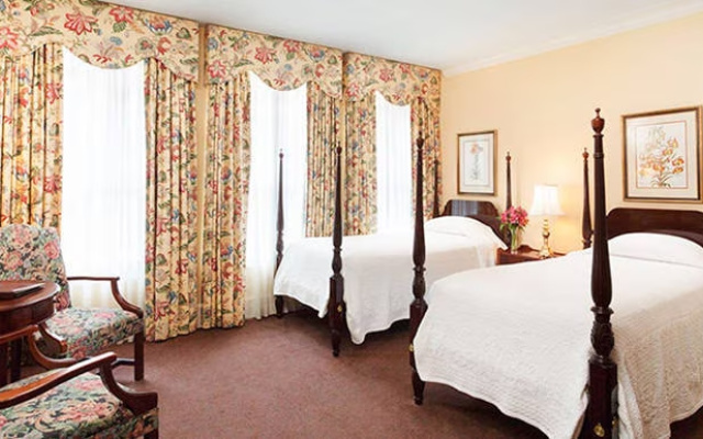 Traditional Quadruple room