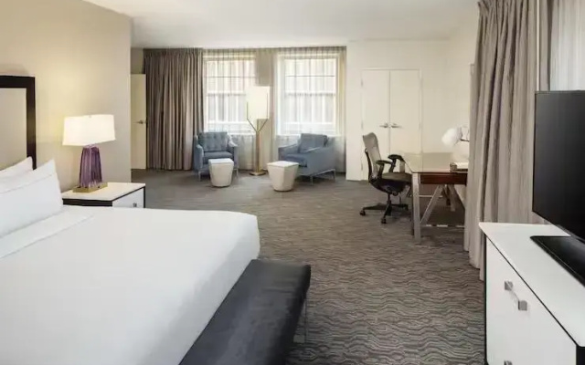 2 room Signature Double Suite