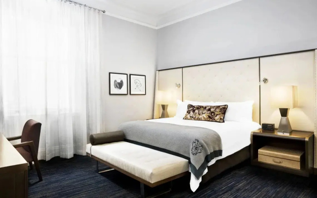 Superior room