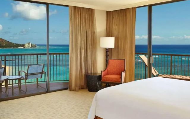 Rainbow Double room oceanfront
