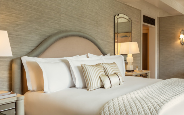 The Surrey Double Suite