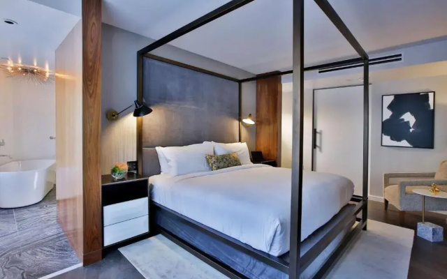 Presidential Double Junior Suite