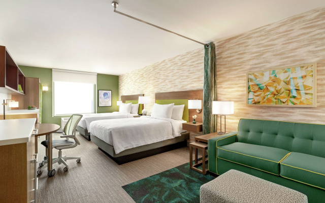 Hearing Accessible Quadruple Studio Suite