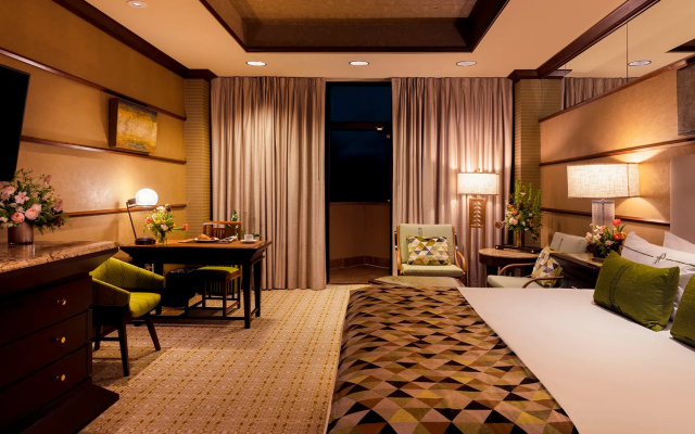 Falling Rock room with balcony