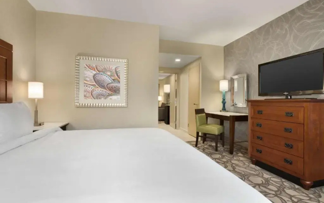 1 Bedroom Hearing Accessible Suite