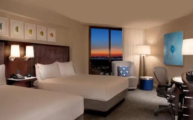 Epcot Fireworks view Twin room