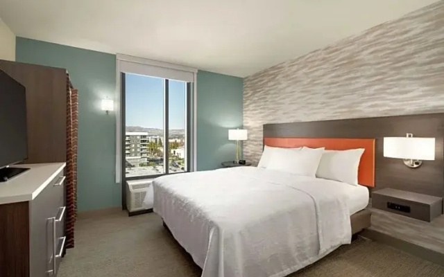 1 Bedroom Accessible Double Suite with balcony