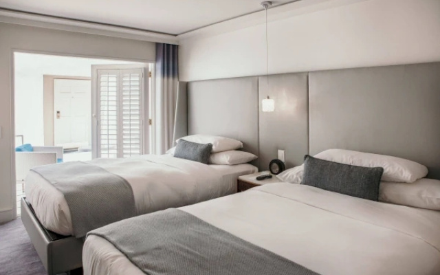 Deluxe Quadruple room