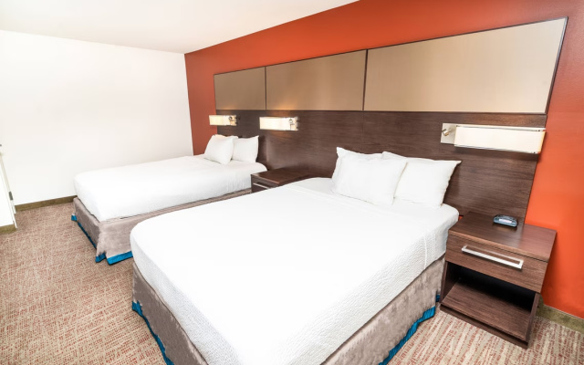 Quadruple Studio Suite with Sofa