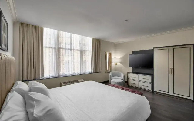 Double Suite