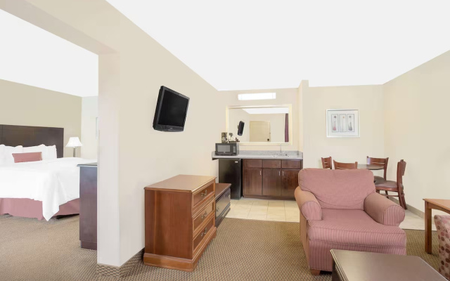 Non-Smoking Double Suite