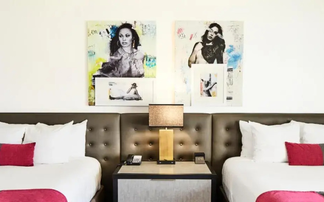 Ultra Resort Twin room