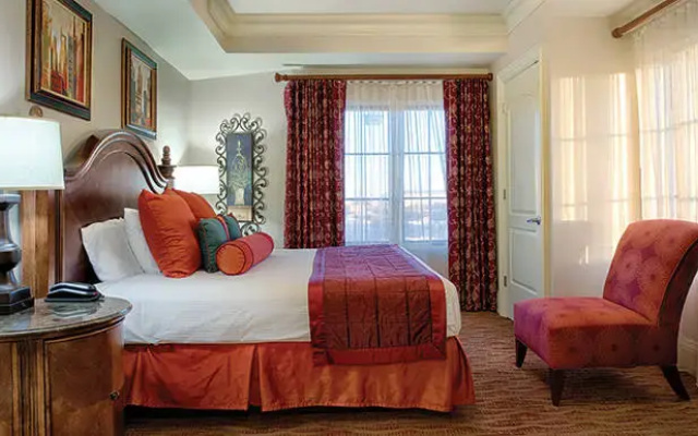 2 Bedrooms Suite