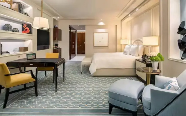 Superior (Hearing Accessible) room
