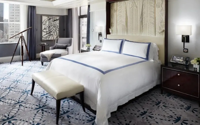 Fifth Avenue Suite