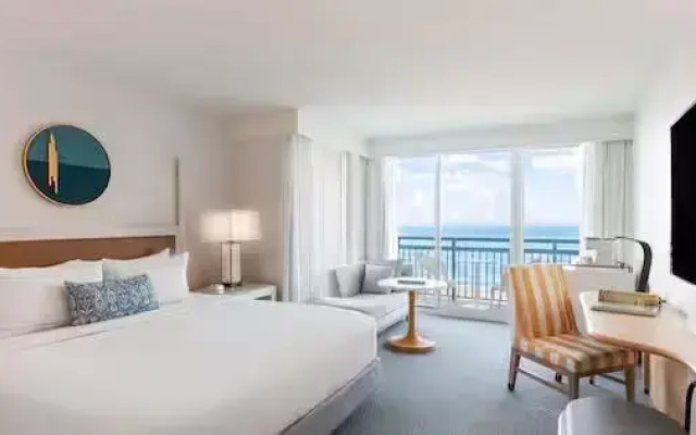 2 Bedrooms Family Suite oceanfront