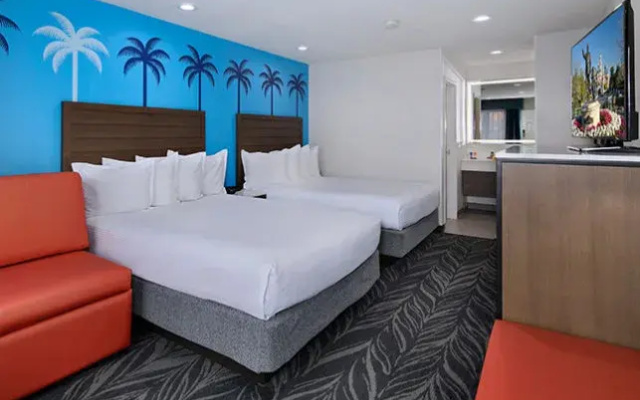 1 Bedroom Quadruple Suite