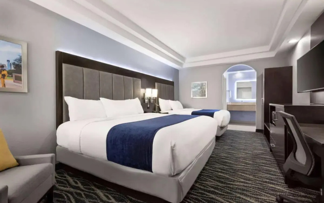 Quadruple Suite