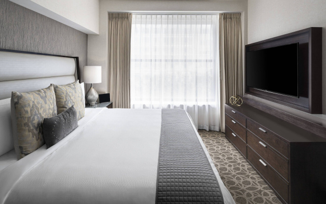 1 Bedroom Presidential Double Suite with city view