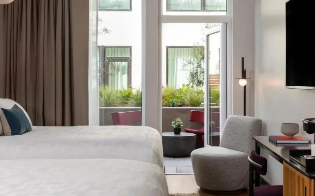 Uptown Terrace Quadruple room