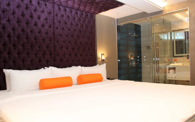 Presidential 2000 Double Suite