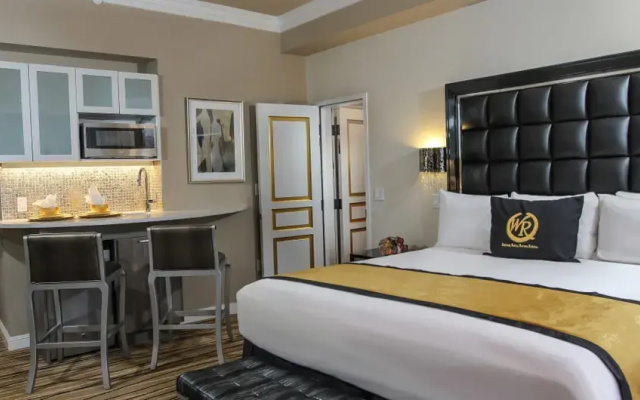 4 Bedrooms Presidential Villa