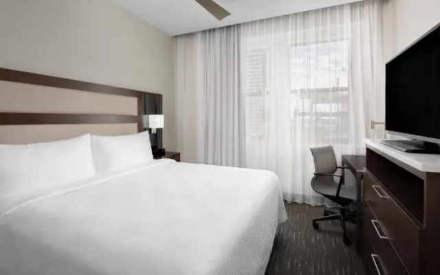 1 Bedroom Suite