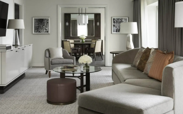 Author Double Suite