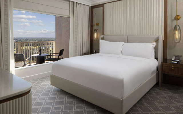Deluxe Double Suite with balcony