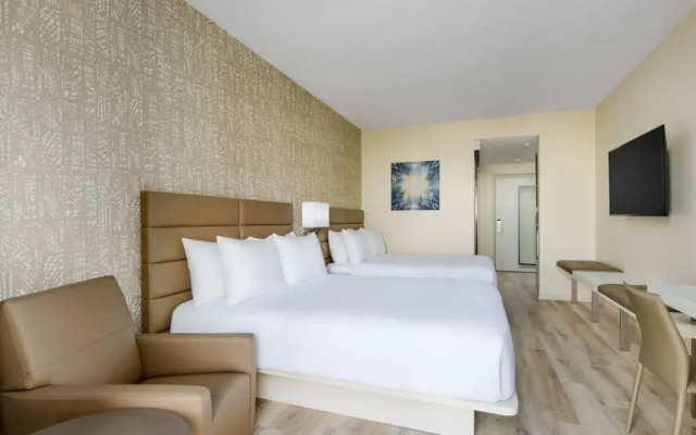 Standard Guest Twin room with balcony