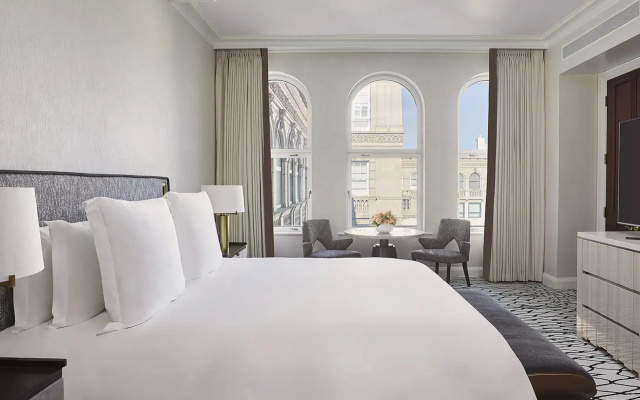 Wilshire Presidential Quadruple Suite
