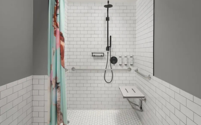 1 Bedroom Mobility Accessible Double Suite