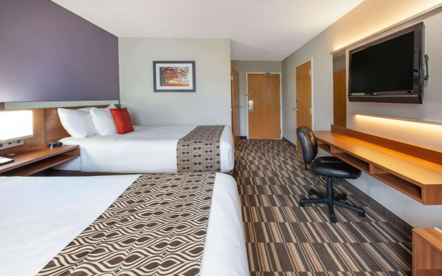 Mobility Accessible Quadruple room