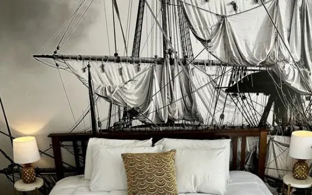 2 Bedrooms Suite